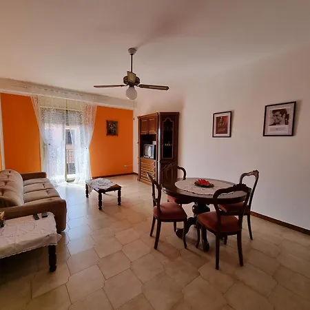 Casa Di Mamma Apartment *